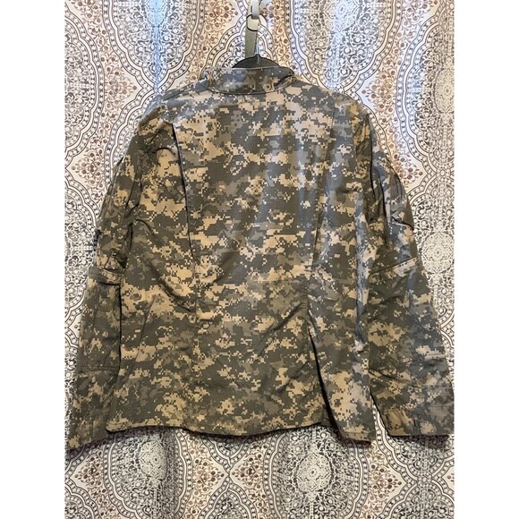 Military Digital Camo Jacket With Velcro Closures 39R - Picture 3 of 12